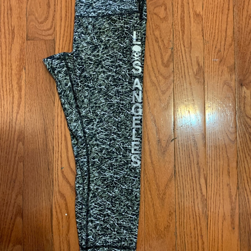 Lululemon crop pants